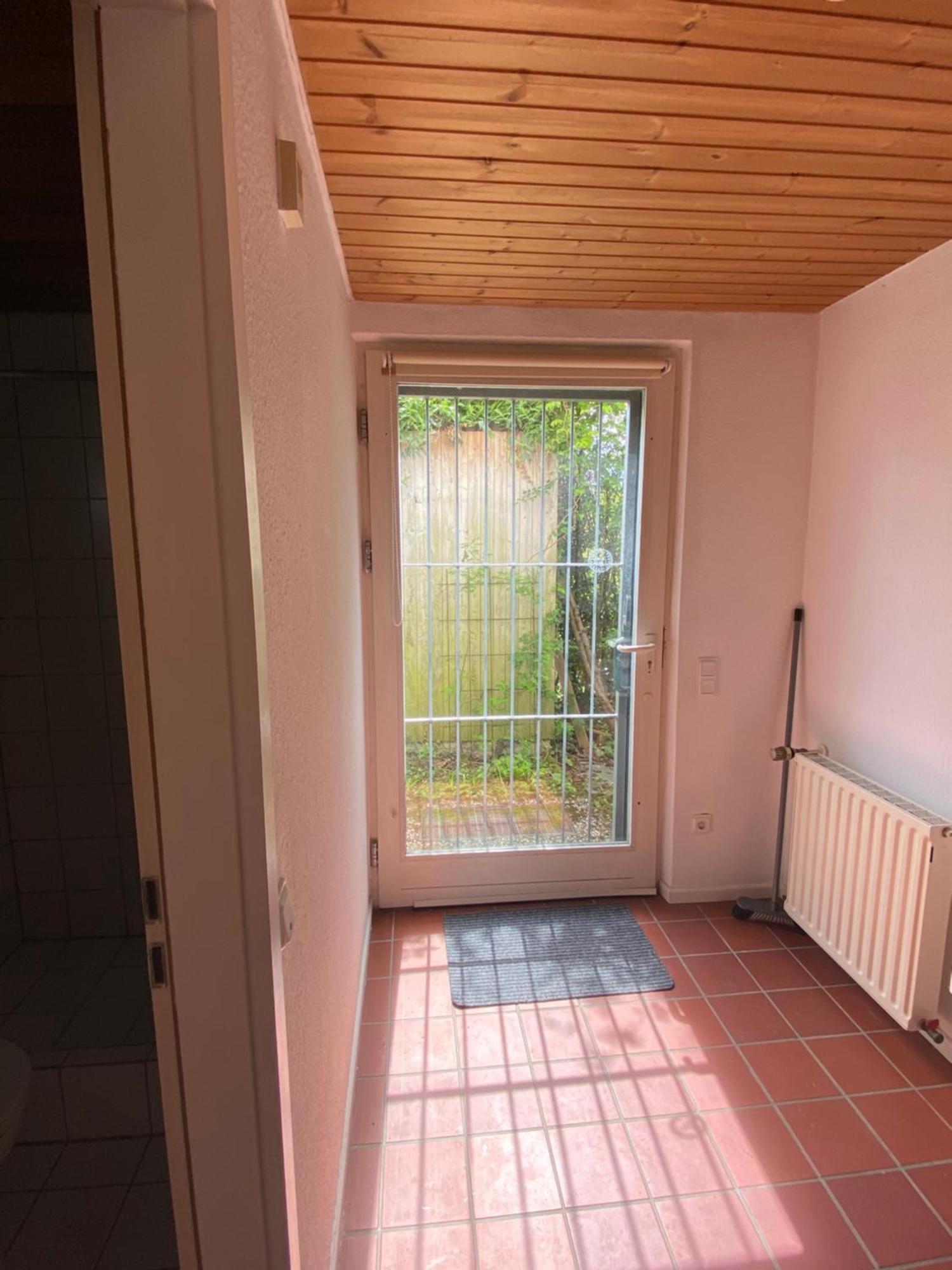 Homestay Gruene Oase Unweit Von Koeln Rosrath